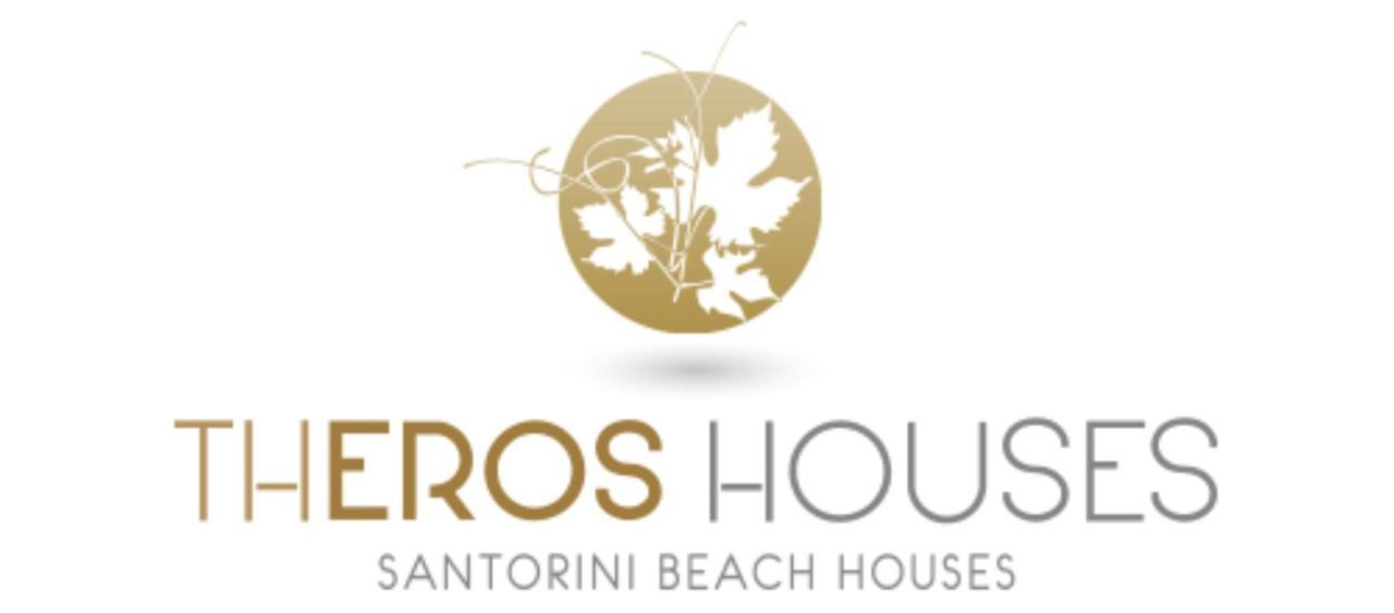 Theros Santorini בית נופש *
