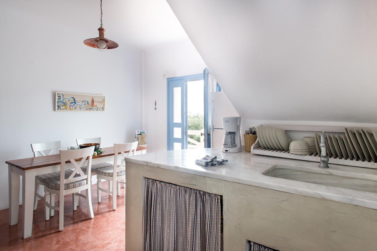 Ferienhaus Theros Santorini Kamári