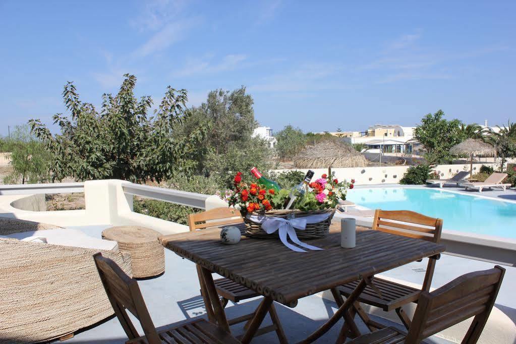 Theros Santorini Kamári